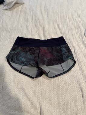 Lululemon Speed Up Short 2.5" Radiant Multi Midnight / Black Size 4 (44)